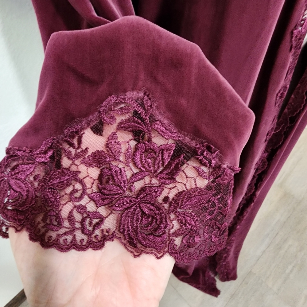 Victoria's Secret Silk Blend Velvet & Lace Duster Robe Burgundy Luxury size Med - Picture 5 of 11